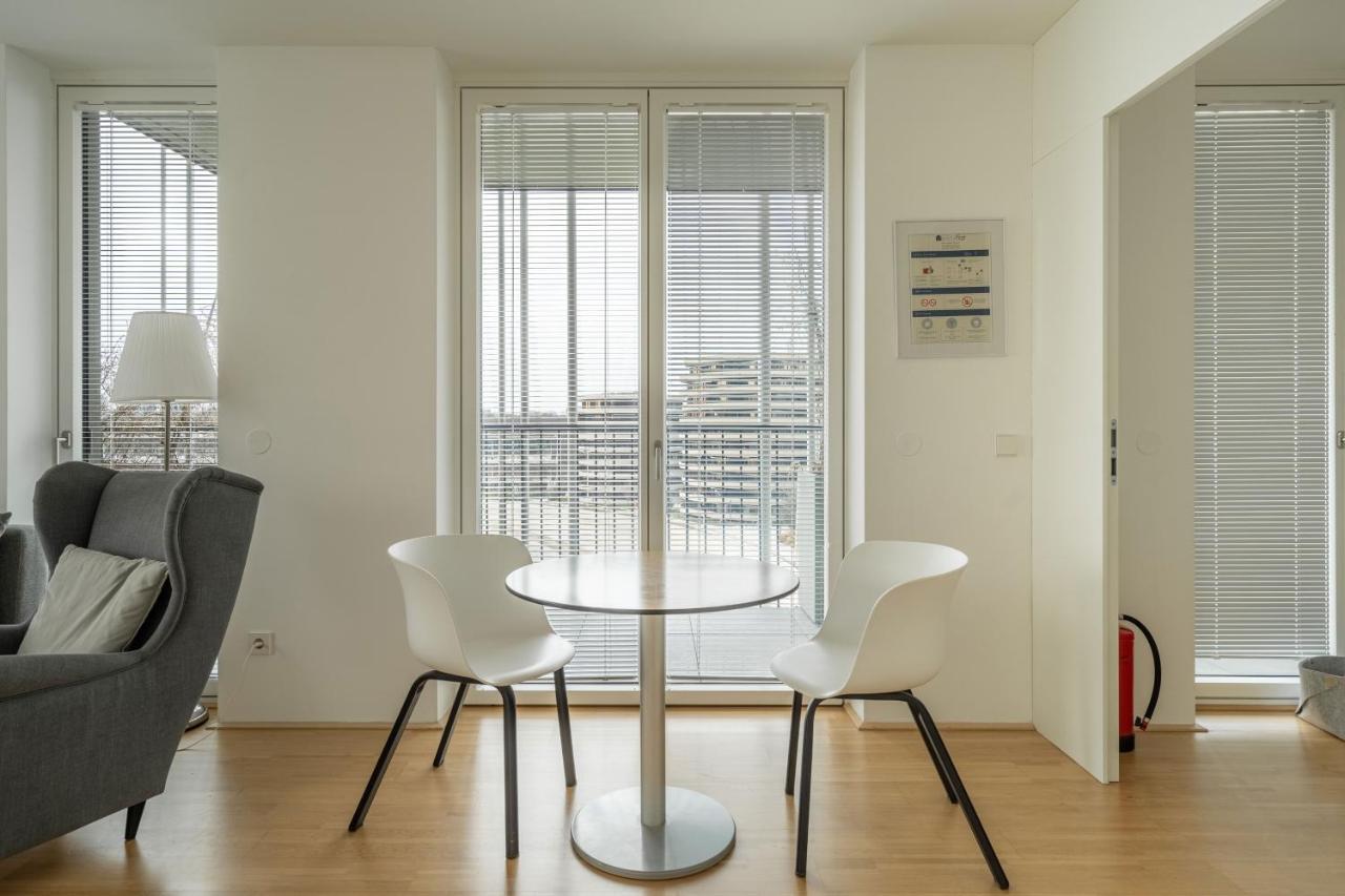 Easy Flat Green Prater Viena Exterior foto